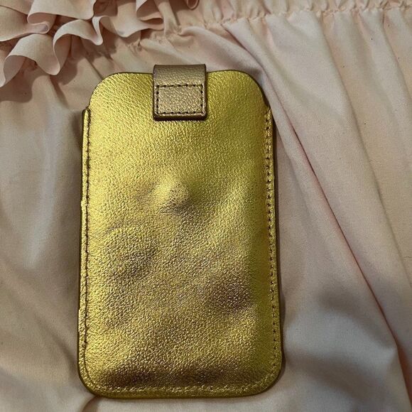 Je Ne Sais Quoi Metallic Leather Phone / ID / Money Holder - Picture 2 of 6